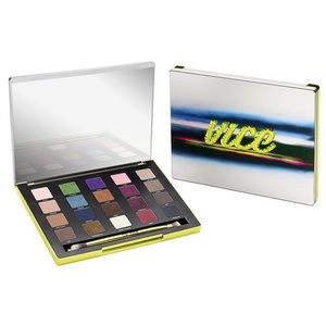 Urban Decay Vice 3 Eyeshadow Palette